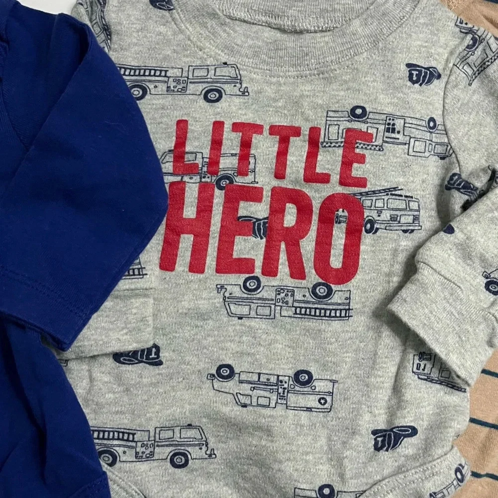 Carters • 3 Pack Baby Onesies 3 Months
